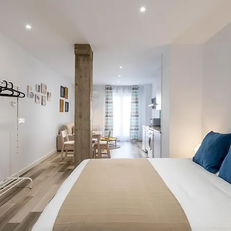 Apartamento Centro דירה *